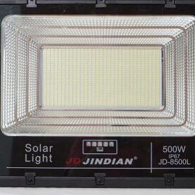 Những ưu điểm của đèn năng lượng mặt trời 500W JD-8500L