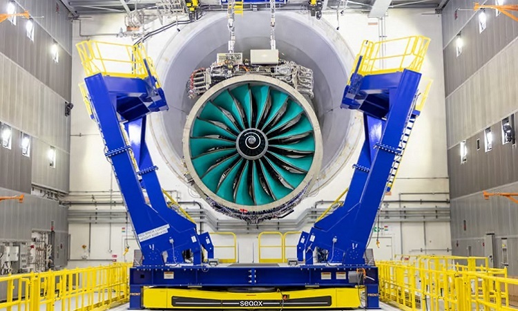 Động cơ UltraFan có cánh quạt đường kính 3,56 m