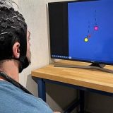 Con người có thể điều khiển vật bằng suy nghĩ không cần cấy chip